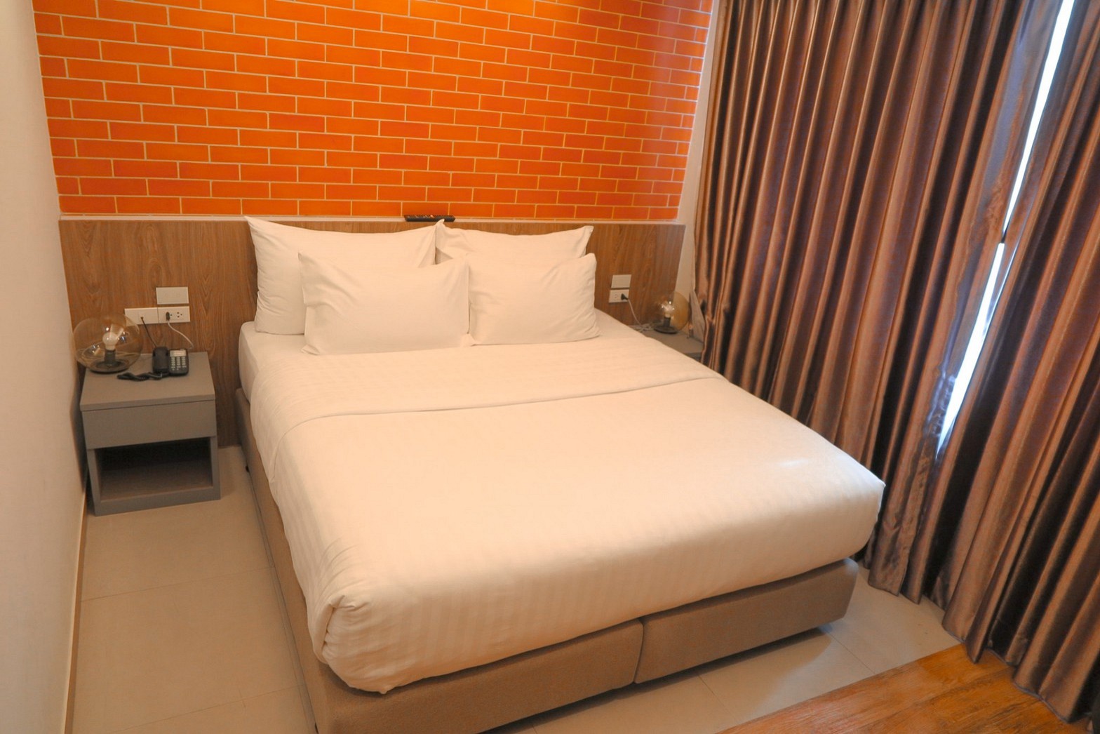 V20 Boutique Hotel