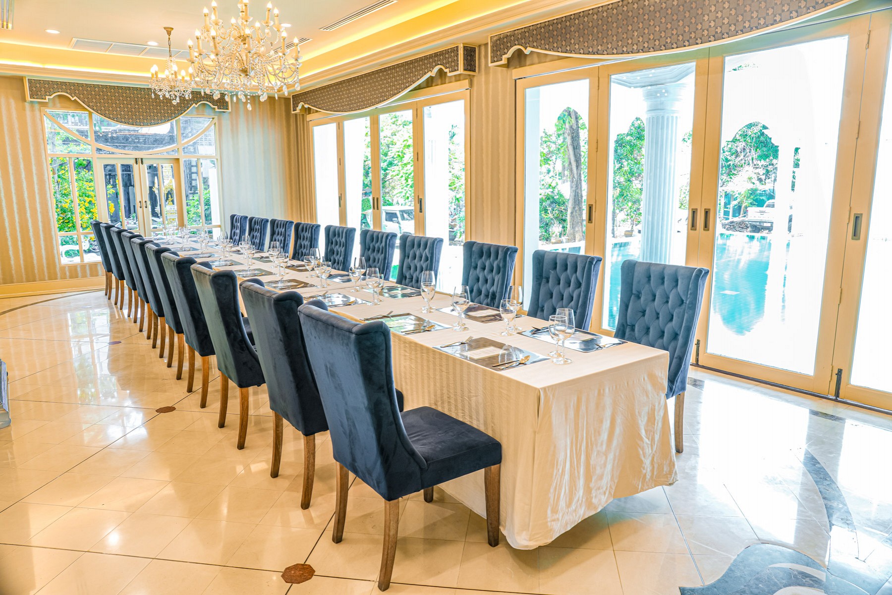 V20 Boutique Hotel