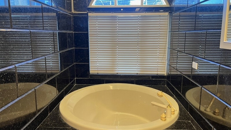 V20 Boutique Hotel